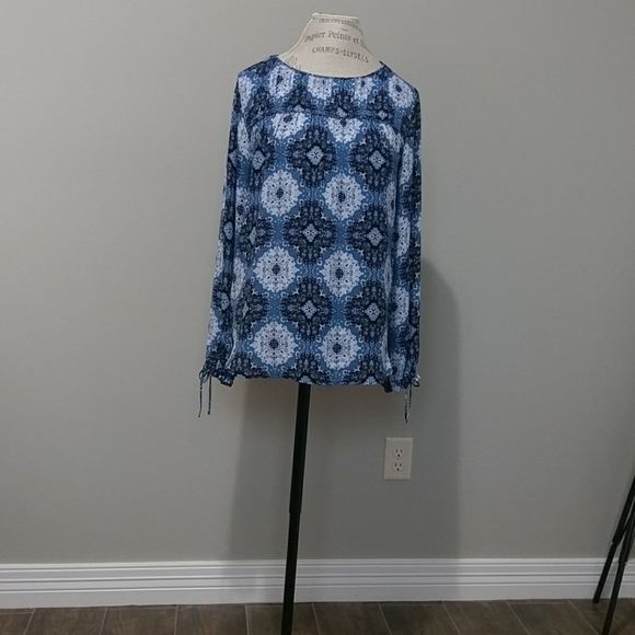 Blue Loft Blouse - Picture 5 of 7